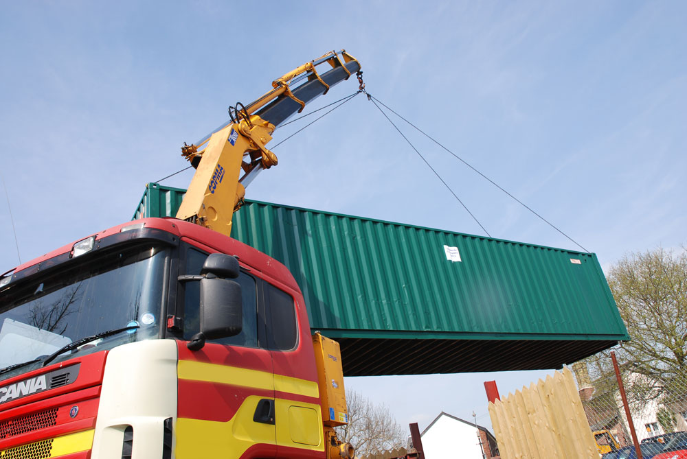 shipping container delivery