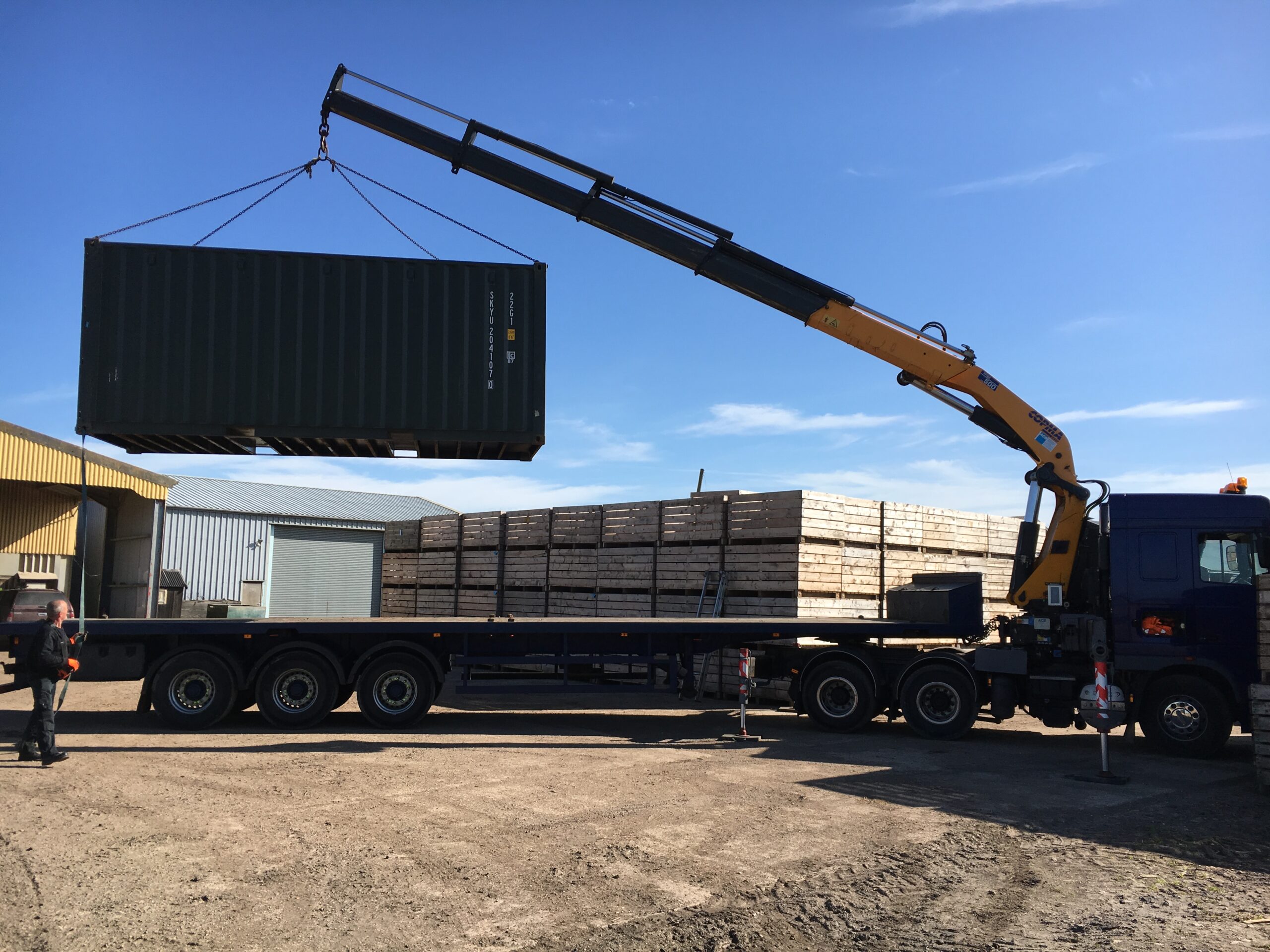 From Factory to Property: Managing Scratches on Delivered New Shipping Containers